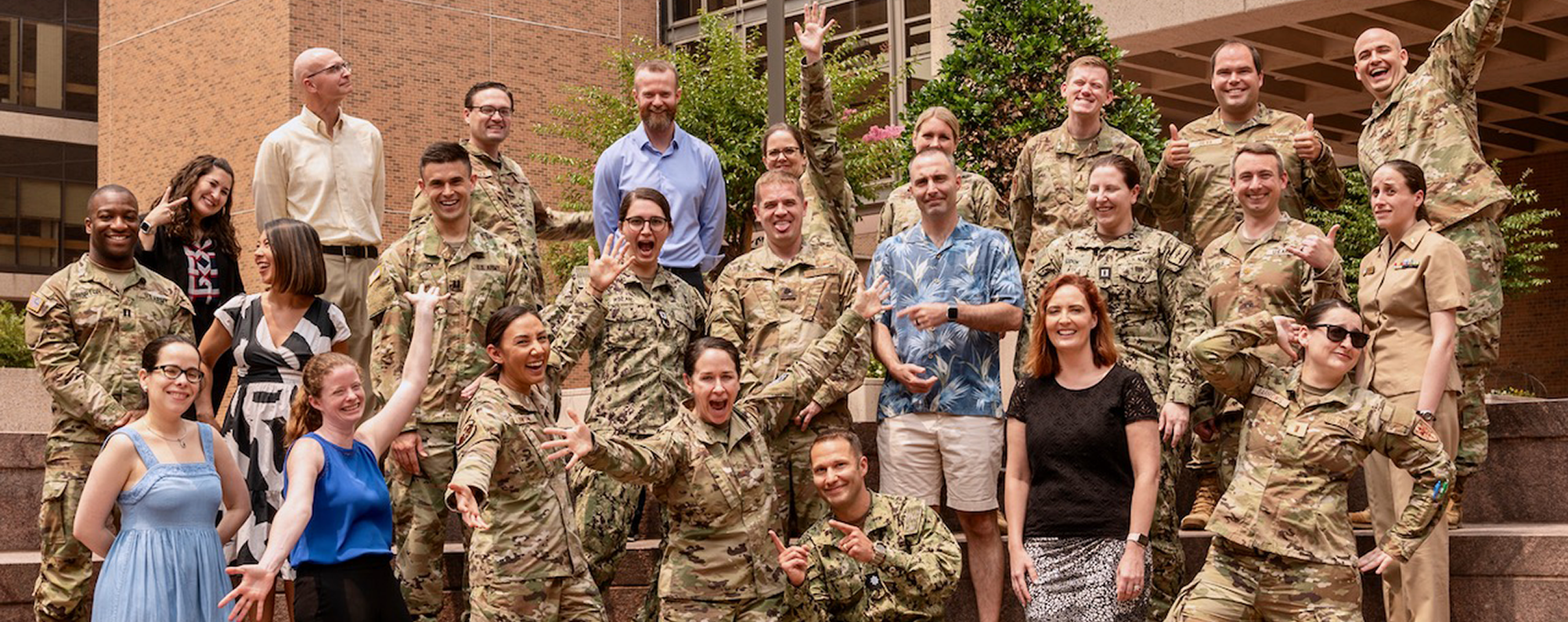 HPE Students and Alumni - decorative